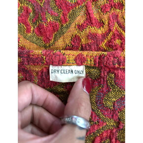 VTG 1970s Damask Bedspread Red Brocade Fringe Edging 78"x100" Boho Full Bedding - Picture 14 of 14